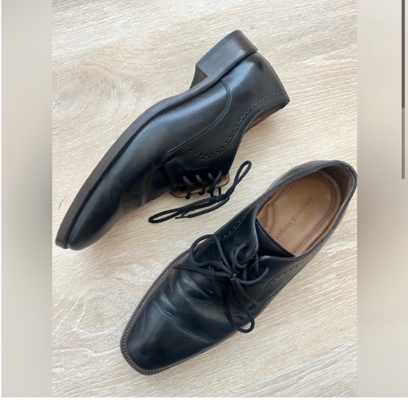 Johnston & Murphy Other - Johnston Murphy Black Lace up Dress Shoes 8